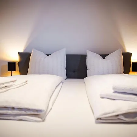 Апартаменти Gebirgsresort - Schanzenblick *